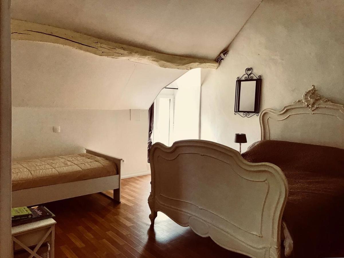 Les Gites De La Maison Lierue Thiron-Gardais Εξωτερικό φωτογραφία